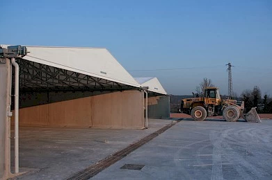 Eco-Logic tarpaulin system for storage tanks